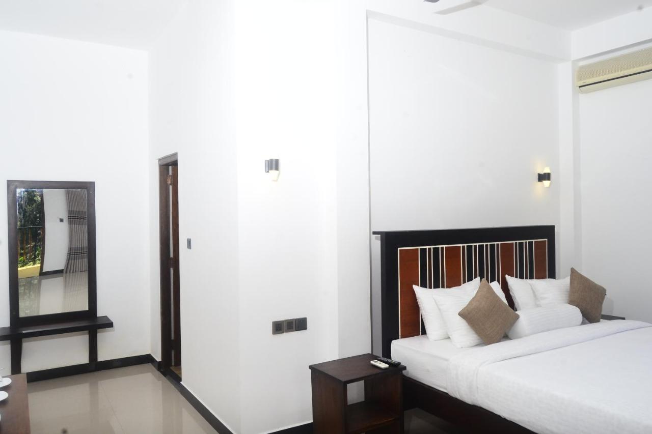 Bed and Breakfast High Grade Элла Экстерьер фото